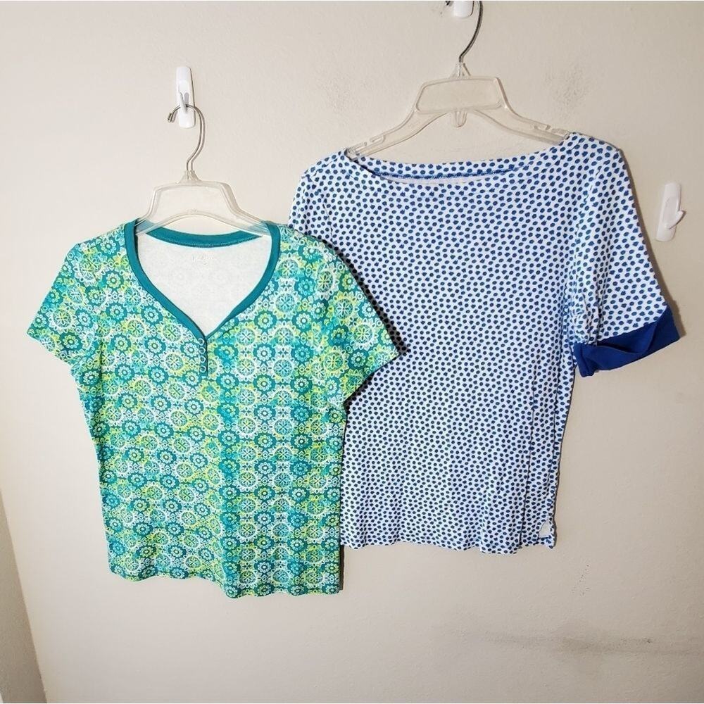 BUNDLE of Kim Rogers floral polka dot t shirt size medium